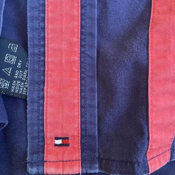 Vintage 90’s Tommy Hilfiger button down - Picture 10 of 10